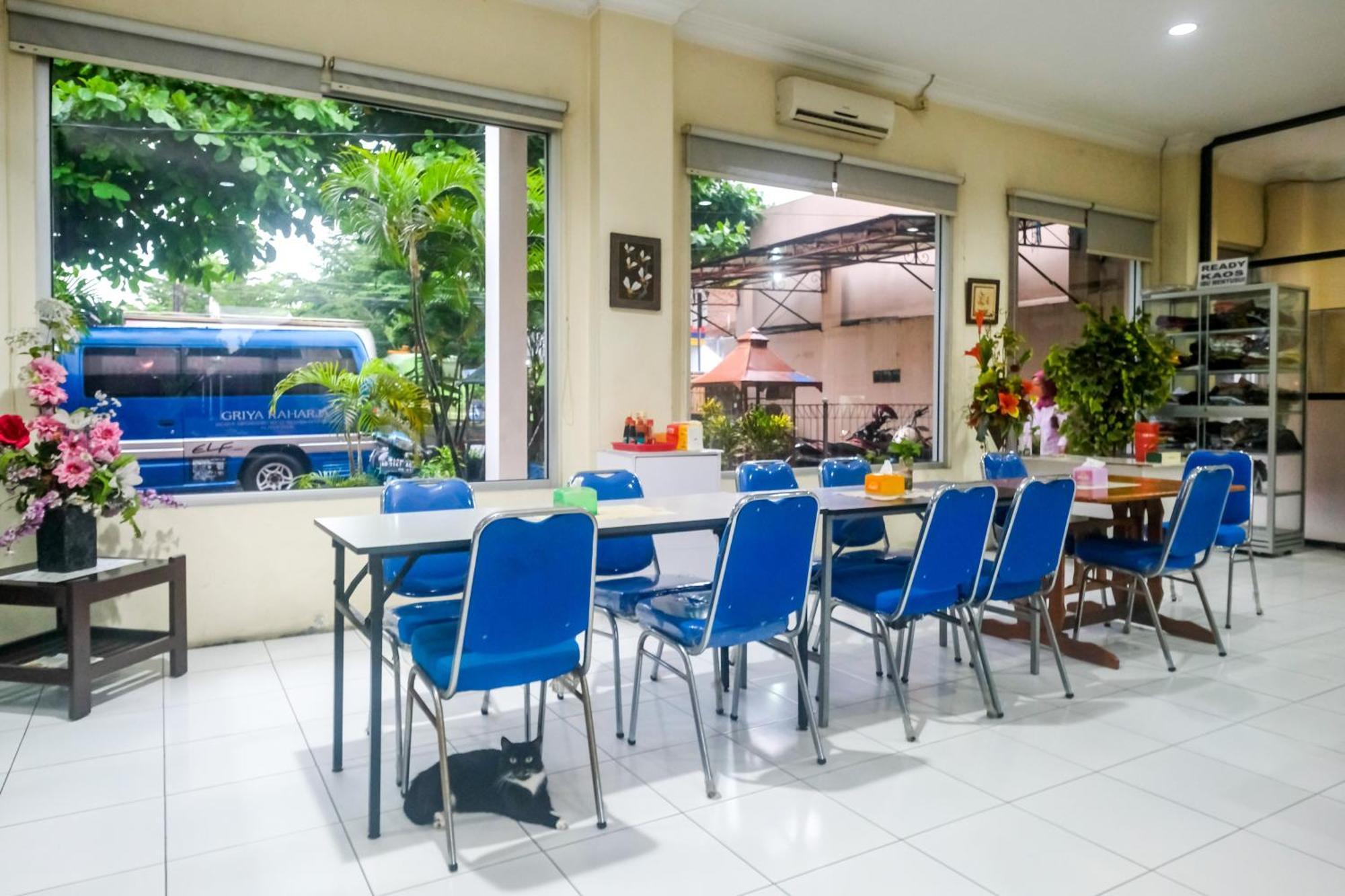 Reddoorz Syariah At Griya Raharja Klaten Exterior foto