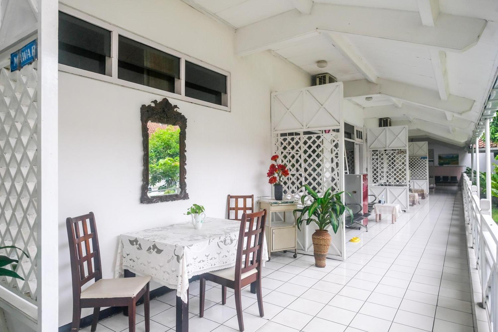 Reddoorz Syariah At Griya Raharja Klaten Exterior foto